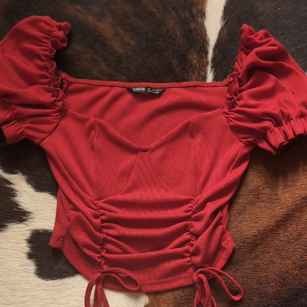 SHEIN Red Ruched Puff Sleeve Top